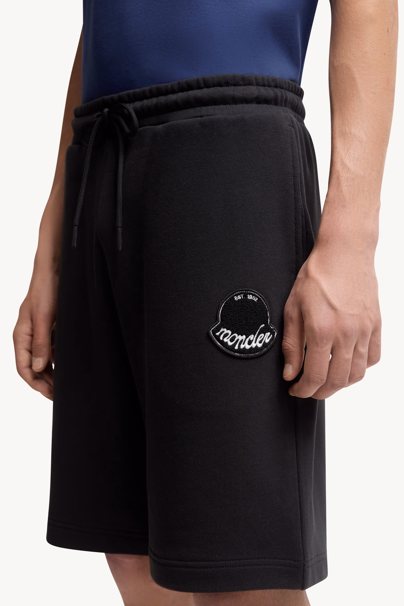 Logo Patch Cotton Shorts Men Black Moncler 4